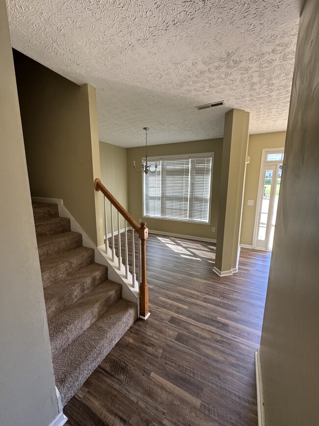 Building Photo - 255 Timber Wolf Trail