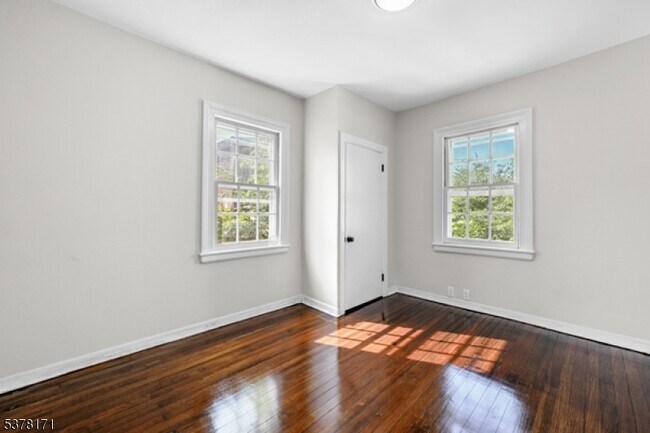 Foto del edificio - 71 Maple St