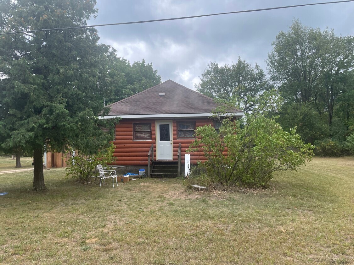 Primary Photo - 181 W Sherman St