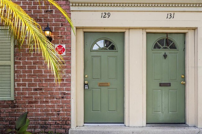Foto del edificio - 129 Georgetown Dr