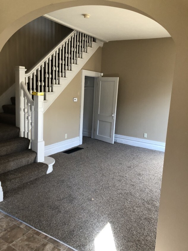 Foto principal - 917 W Colfax Ave