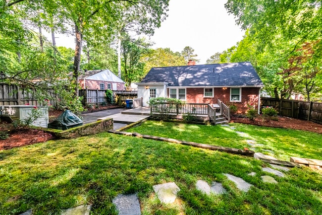 Photo - 2291 Strathmore Dr NE House