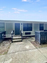Building Photo - 148 Safe Harbor Dr