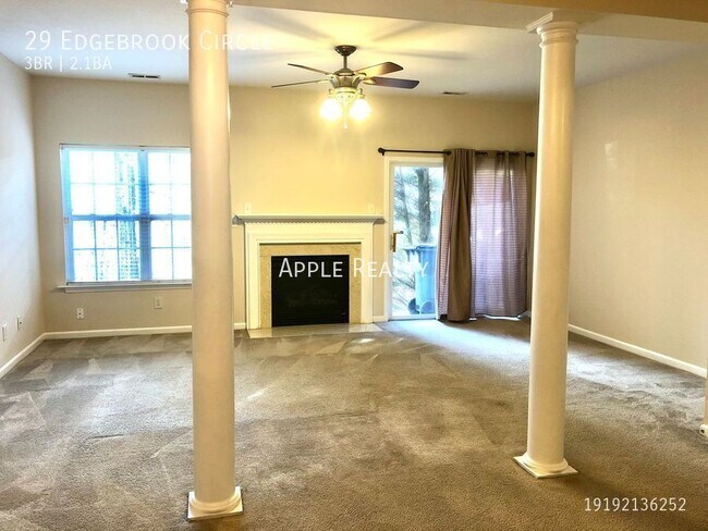 Foto del edificio - 29 Edgebrook Cir