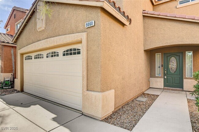 Foto del edificio - 9060 Candyland Ave