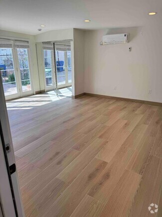 Building Photo - 470 S Hamel Rd