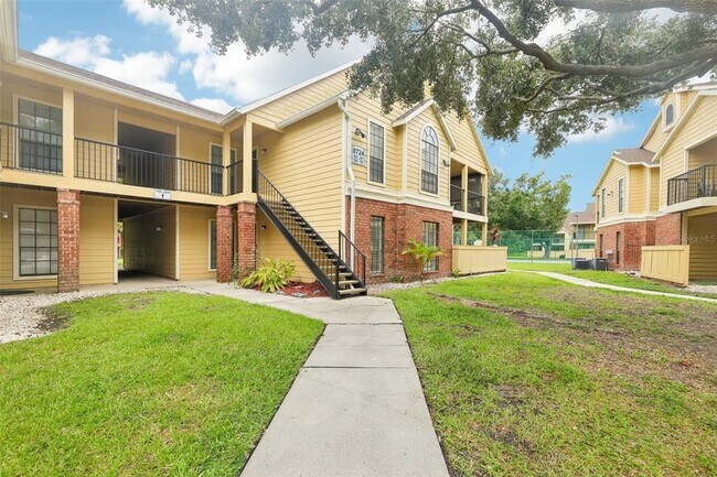 Building Photo - 8724 Mallard Reserve Dr