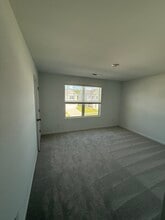 Building Photo - 133 S Finley Lndg Pkwy