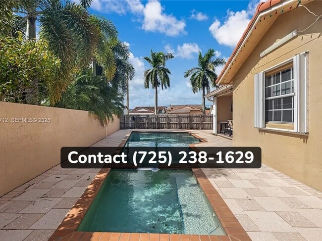 Foto del edificio - 12785 SW 59th St