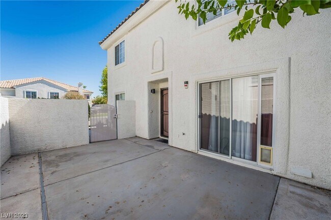 Building Photo - 439 Rumford Pl