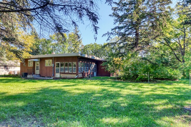 Foto del edificio - 1817 14th St S