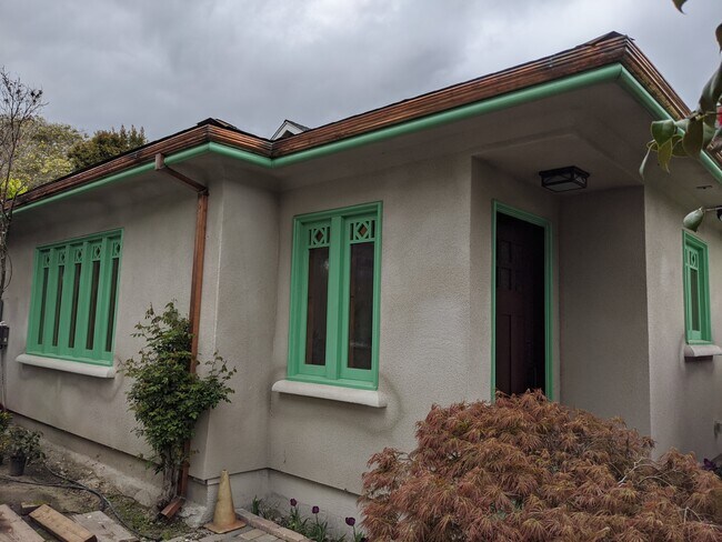 Foto del edificio - 2803 Ashby Ave