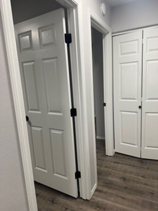 Foto del edificio - 3 BEDROOM | 1 BATHROOM | 2 CAR GARAGE | 2 ...