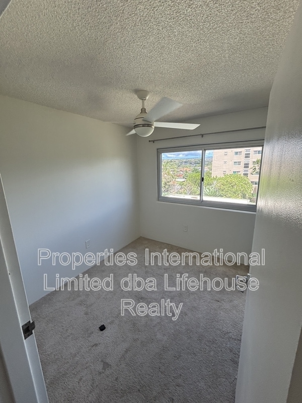 Building Photo - 94-979 Kau'Olu Place - 401