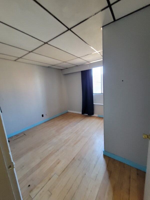 Building Photo - 119 Main St
