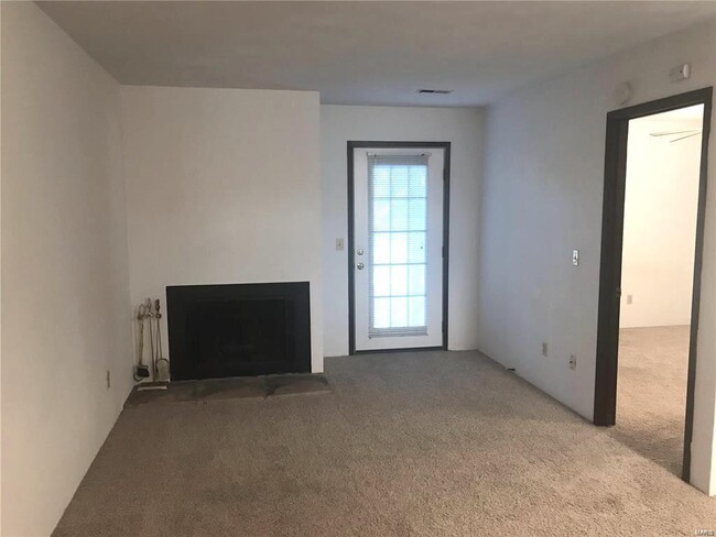 Building Photo - 104 Ashley Dr