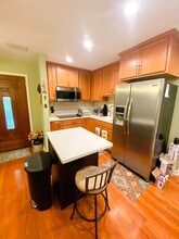 Building Photo - 210 Calley Rd