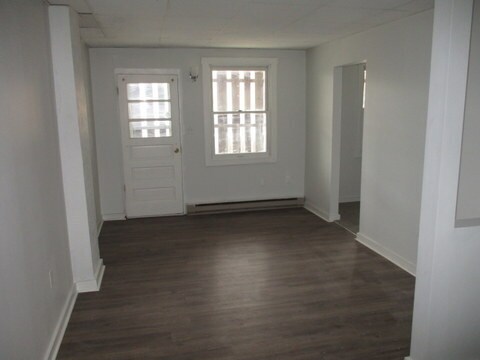 Foto del edificio - 411 Merchant St