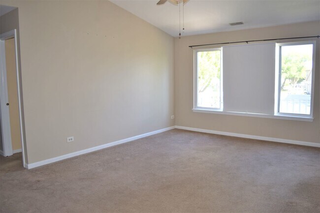 Building Photo - 310 Wethington Dr
