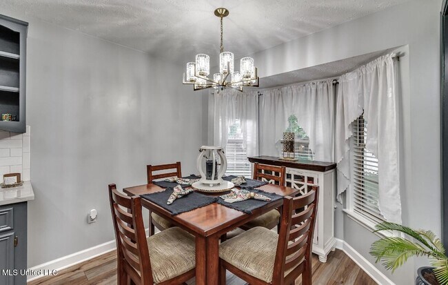 Foto del edificio - 1169 Barnett Bend Dr