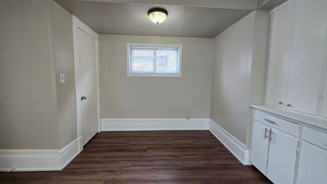 Building Photo - 3935 N 13th St