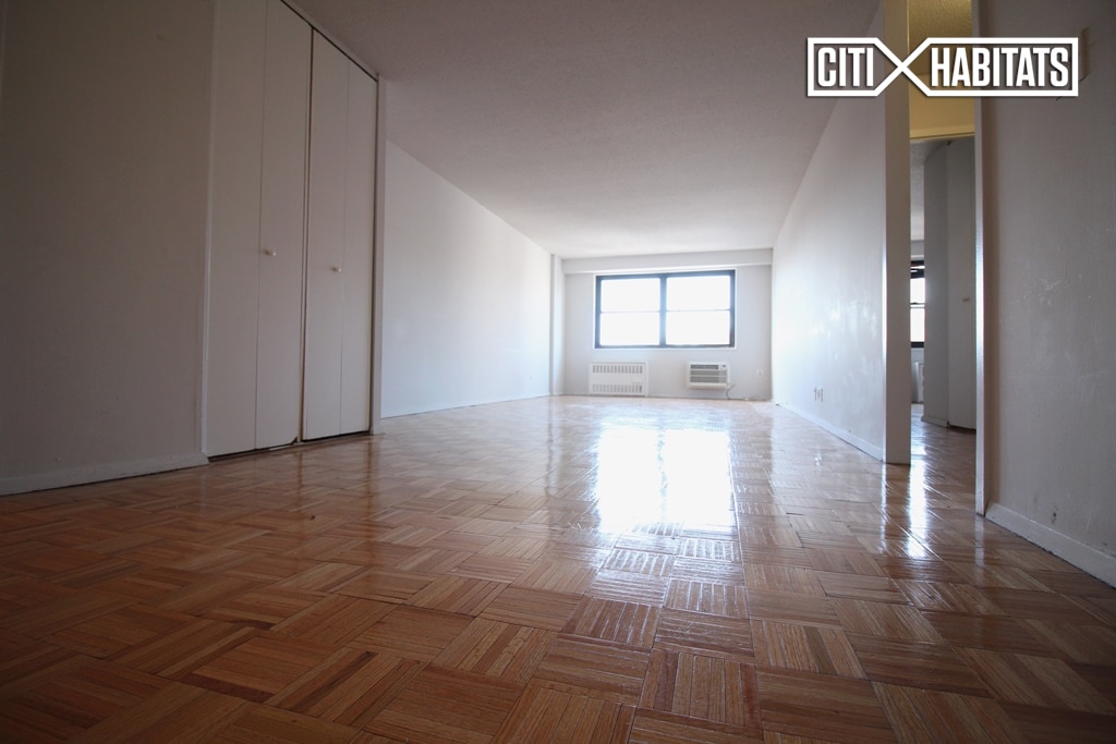 Building Photo - Cooper Gramercy