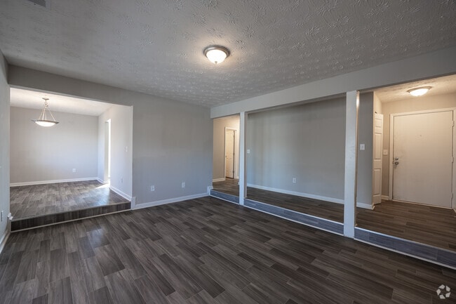 3BR, 2BA - 1461SF - Water Vista