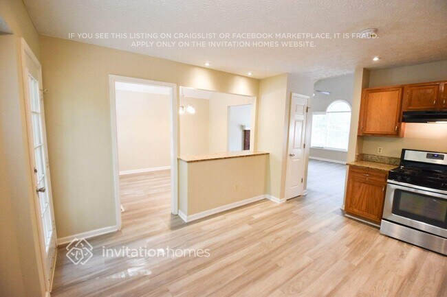 Building Photo - 2874 Overlake Run