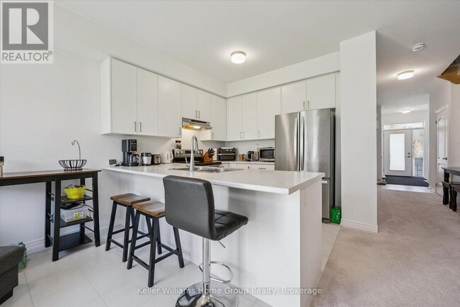 Photo du bâtiment - 13 Edminston Dr