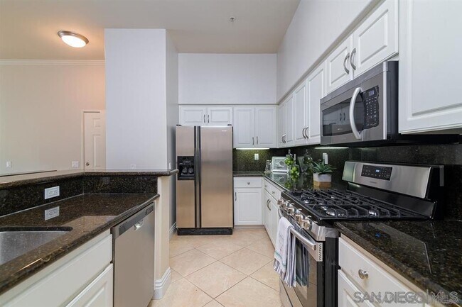 Foto del edificio - 12368 Carmel Country Rd