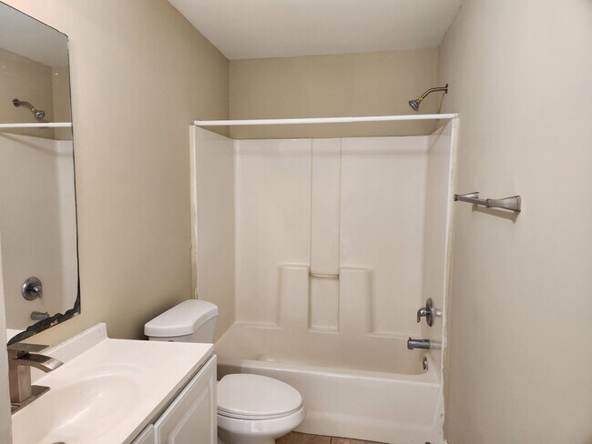 Foto del edificio - 1132-1134 Hightower Ave S.