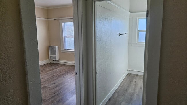 Photo - 1330 W 11th St Apartment