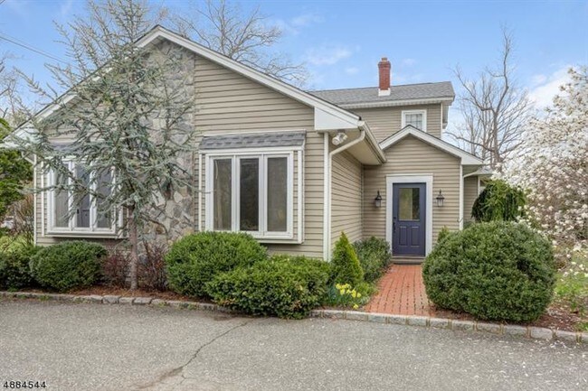 Building Photo - 184 Parsippany Rd