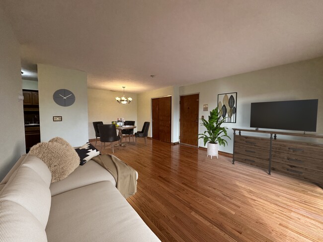 living/dining - virtually staged - 340 Sunderland Rd