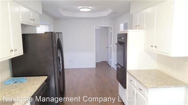 Building Photo - 4 br, 2 bath House - 1319 Juniper Ln