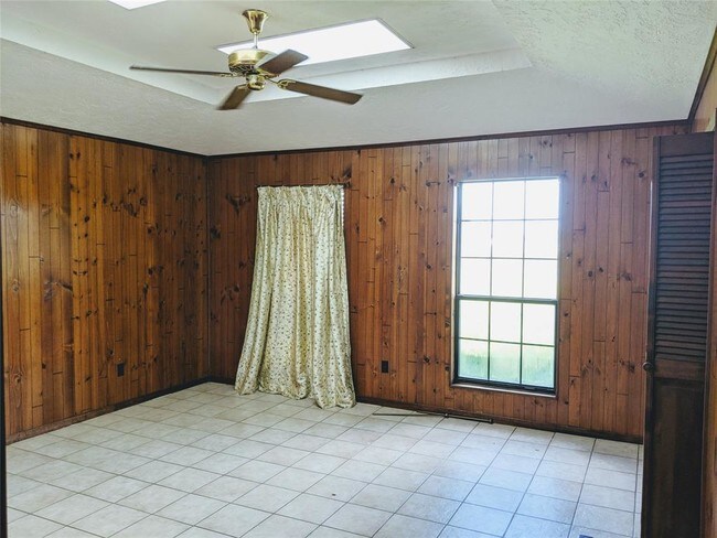 Building Photo - 11535 Old Fannett Rd