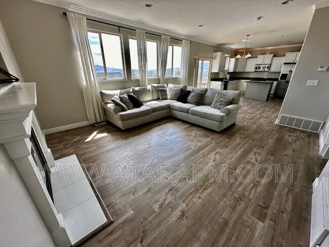 Foto del edificio - 2889 W Chestnut St