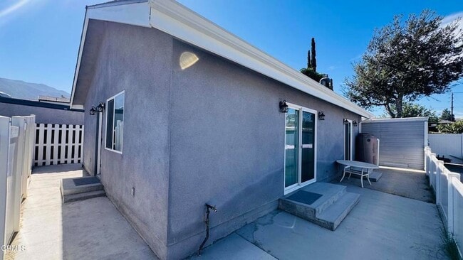 Photo - 10926 Woodward Avenue Unit House