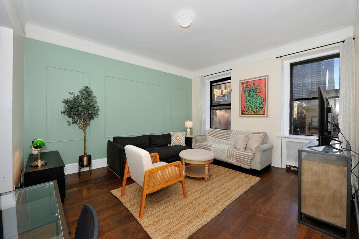 Foto principal - 708 9th Ave