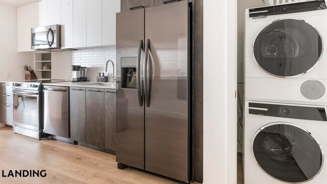 Building Photo - 632 Howard Rd SE