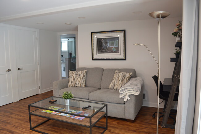 Living room - 919 NW 97th St