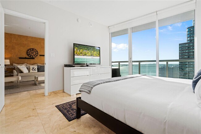 Foto del edificio - 485 Brickell Ave