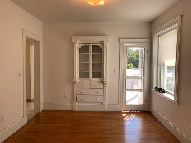 Building Photo - 30 Medfield St