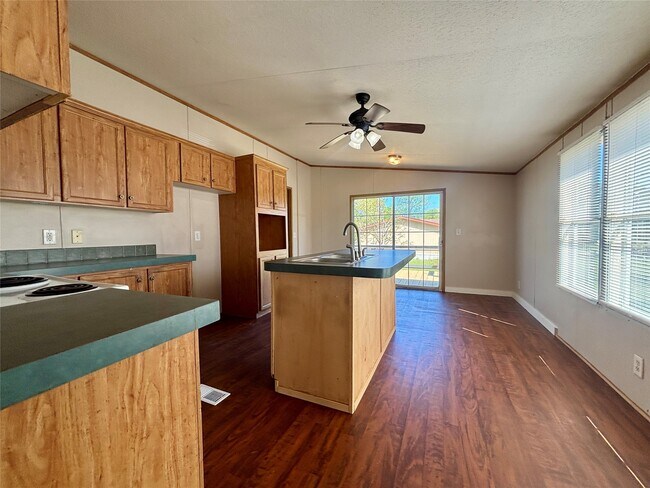 Foto del edificio - 11739 E Old Oak Trail