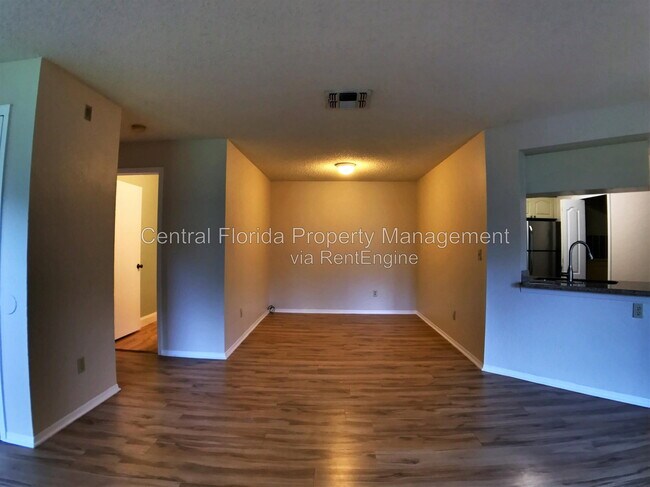 Foto del edificio - 2550 N Alafaya Trail