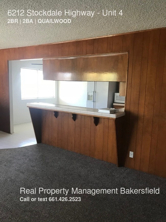 Foto del edificio - 6212 Stockdale Hwy