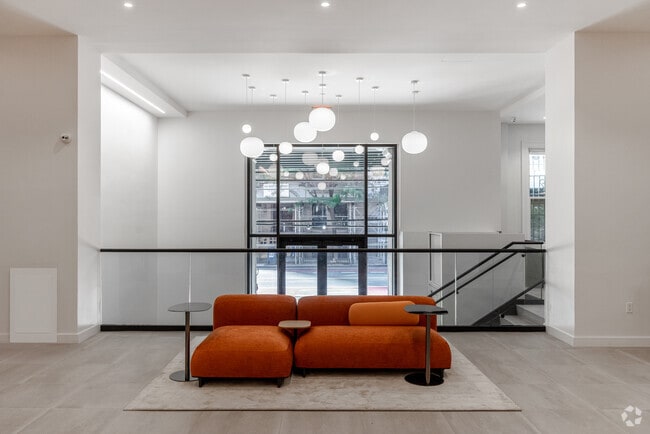 Lobby Photo - EHS Hudson Yards Campus