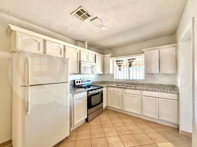 Foto del edificio - 3238 W Garfield St