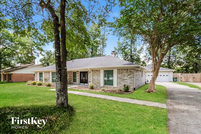 Foto del edificio - 26715 Westwood Dr