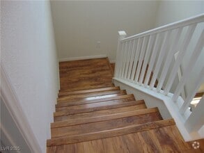Building Photo - 6529 Broad Oaks Ct